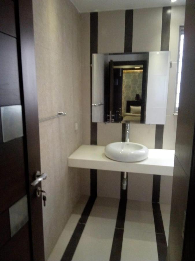 Modern 2 Bedroom Apartment for Sale