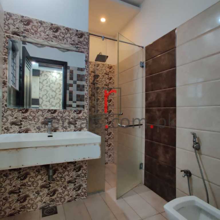 Modern 2 Bedroom Apartment for Sale